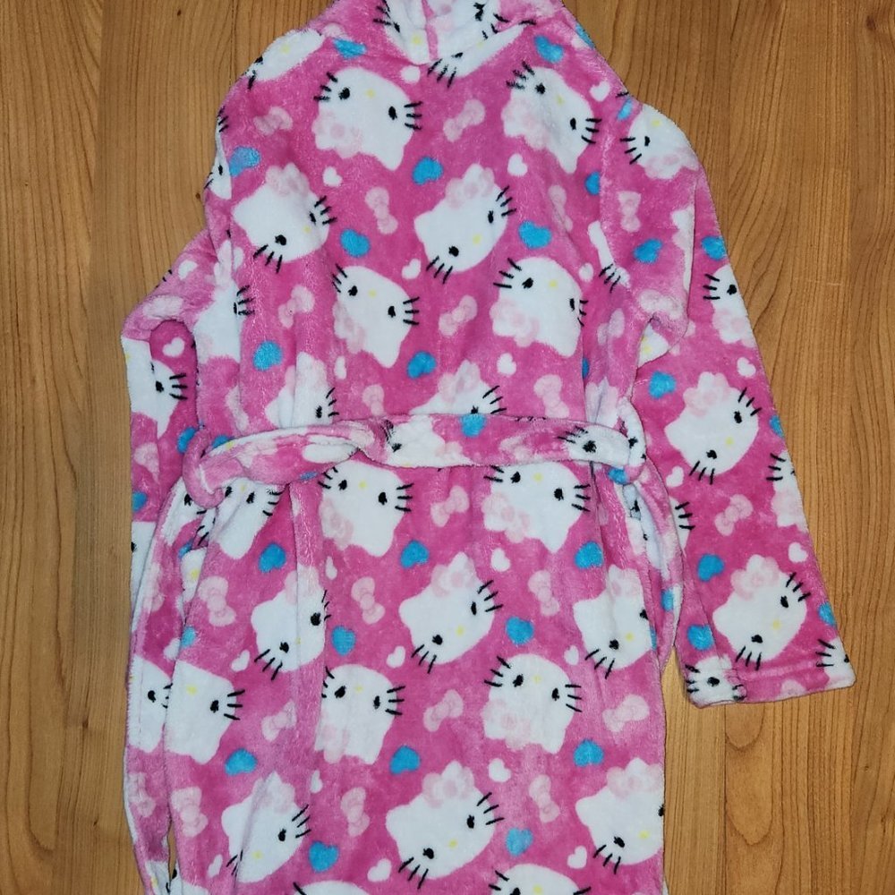 HELLO KITTY by Sanrio, Girls Soft Fleece Pink Robe, Size 10/12 EUC - Picture 8 of 8